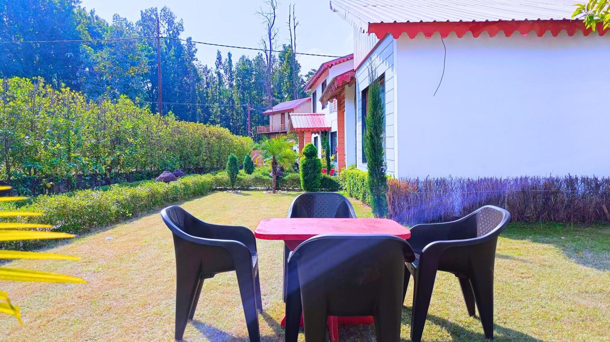 Kk Jungle View By Asapin Hotels Kota Bāgh Exterior foto